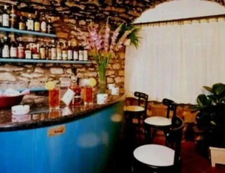 Negro Otel